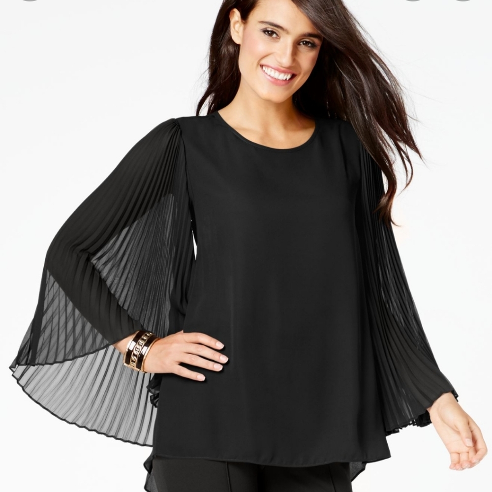 Vince Camuto top